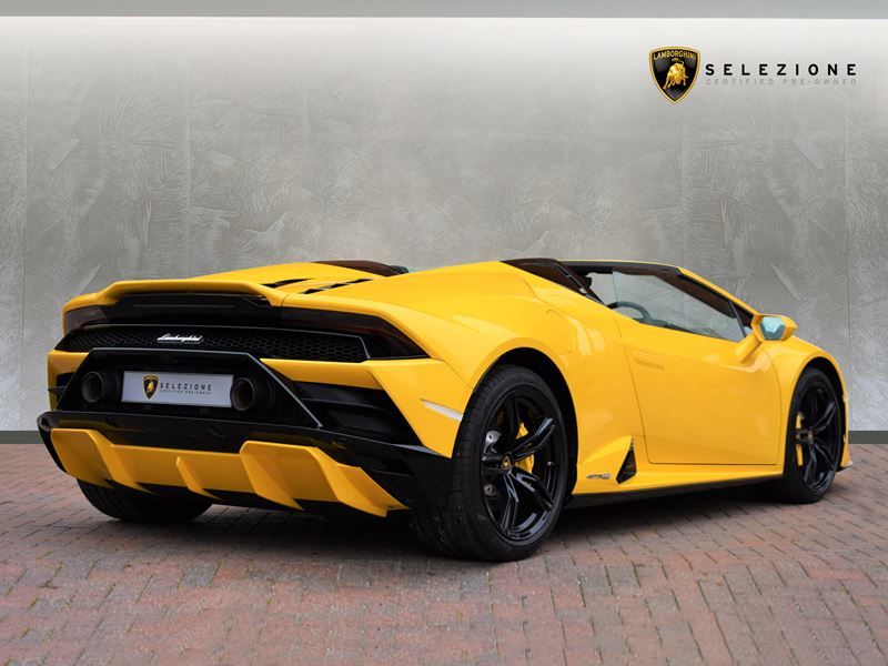 Lamborghini Huracan 5.2 V10 640 2dr Auto AWD