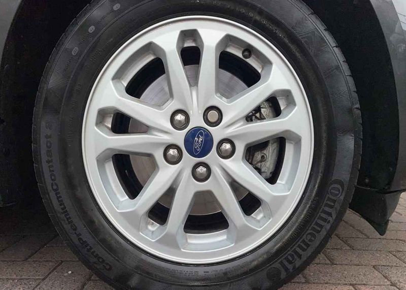 Ford Transit Connect 1.5 EcoBlue 120ps Limited Van Powershift